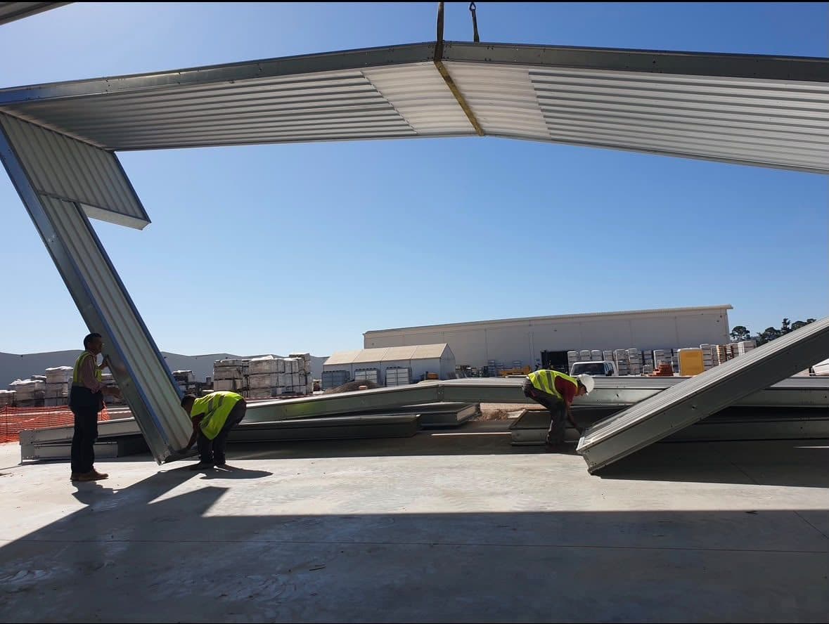 Naves Industriales — 2
